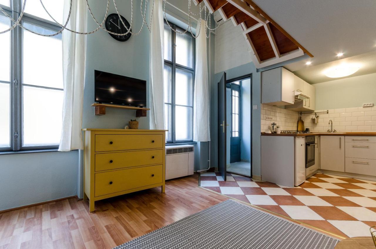Paulay'S Studio Apartment In The City Center. Budapest Exterior foto